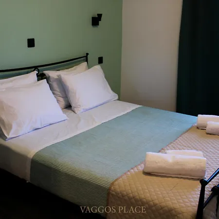 Vaggos Place Kanálion